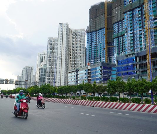 TP HCM: Kinh doanh bất động sản tăng trưởng âm
