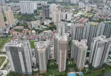 Giá nhà cao cấp ở TPHCM đã giảm nhưng vẫn đắt gấp đôi Hà Nội