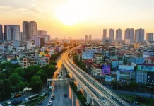 Bất động sản tăng tốc, đất nền “lên ngôi”